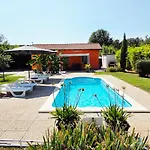 فيلة Chiara With Private Pool And Garden