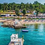 Chiara With Private Pool And Garden Porec