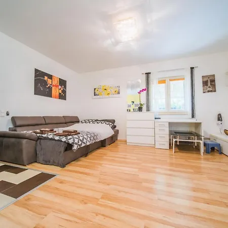 Chiara With Private Pool And Garden Βίλα *