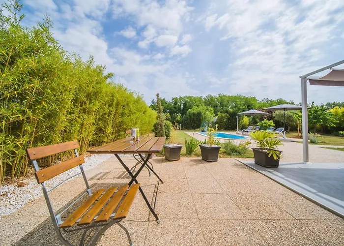 Villa Chiara With Private Pool And Garden