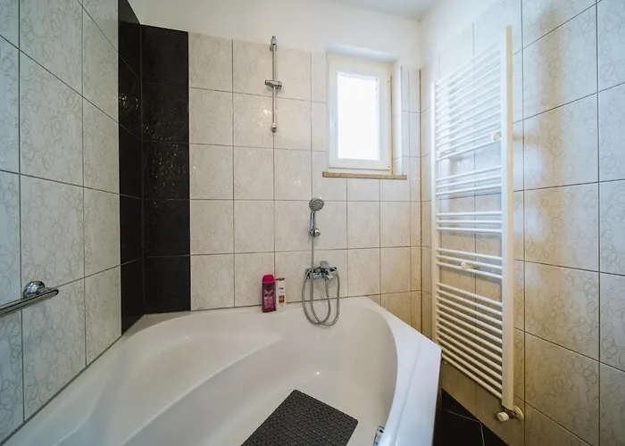 Chiara With Private Pool And Garden Βίλα *